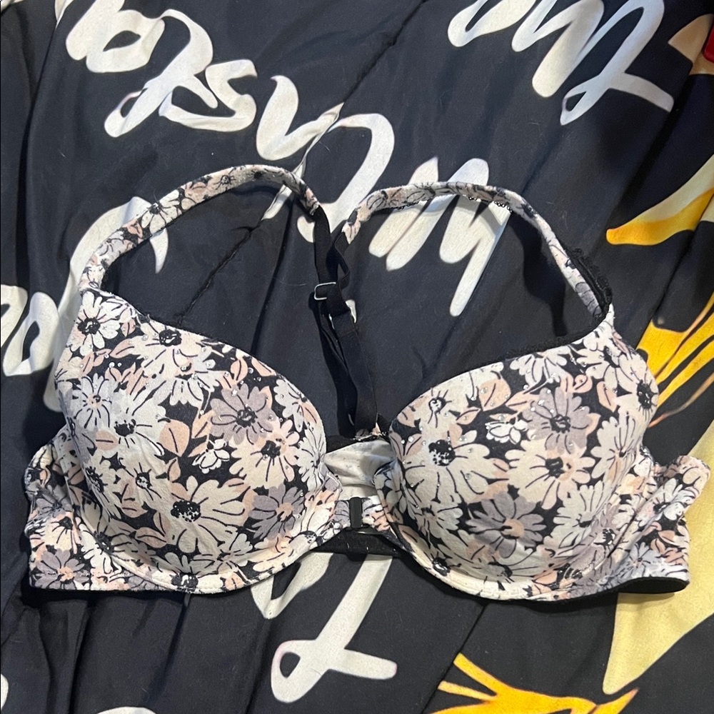 Victoria's Secret Black and White Floral Bra